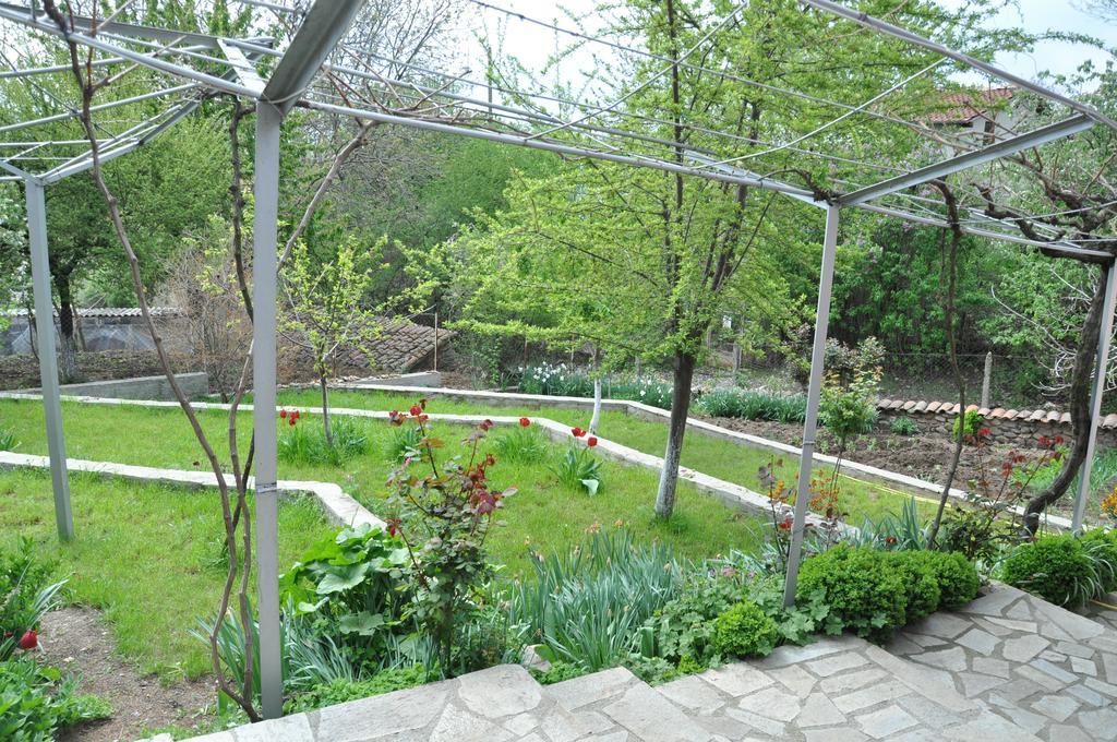 Holiday Home Vilata Kurdzhali Bagian luar foto